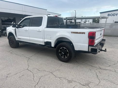 Used 2023 Ford F250 Lariat w/ Lariat Ultimate Package AWD/4WD image 4