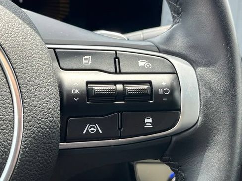 Certified 2025 Kia K5 GT FWD image 30
