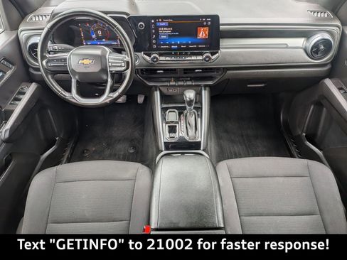 Used 2023 Chevrolet Colorado LT w/ LT Convenience Package image 18