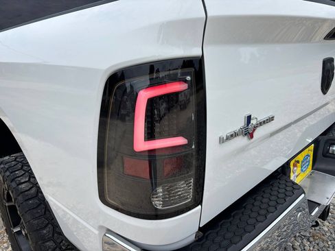 Used 2017 RAM 1500 Lone Star RWD image 22