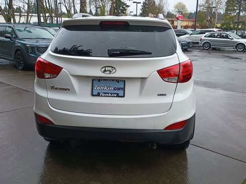 Used 2014 Hyundai Tucson SE AWD/4WD image 5