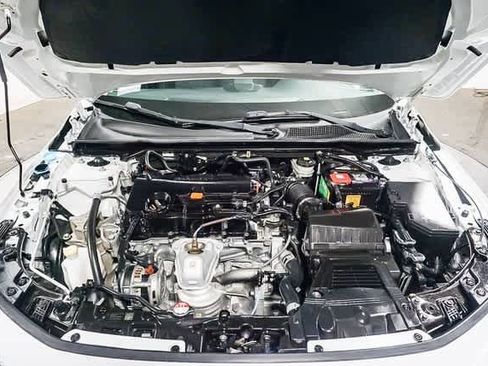 Used 2022 Honda Civic LX image 27