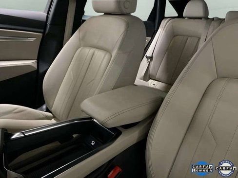 Used 2024 Audi Q8 e-tron Premium image 54