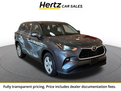 Used 2025 Toyota Highlander LE