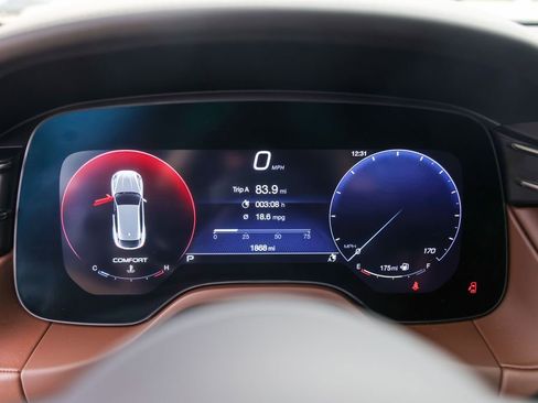 Used 2023 Maserati Grecale GT image 11