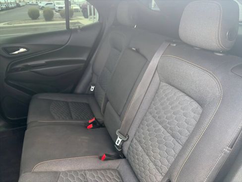 Used 2019 Chevrolet Equinox LT FWD image 13