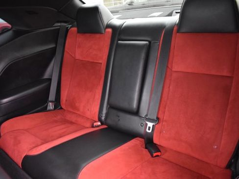 Used 2018 Dodge Challenger R/T Plus image 15