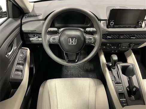 New 2025 Honda Accord SE image 16