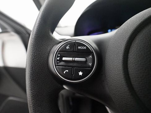 Certified 2023 Kia Soul LX w/ LX Technology Package image 17