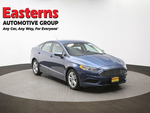 Used 2018 Ford Fusion SE image 49