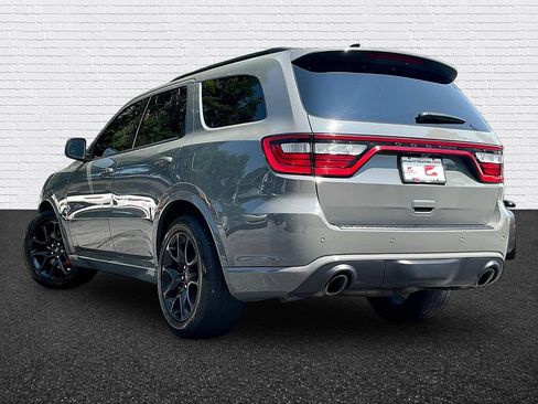 Used 2023 Dodge Durango R/T w/ Tow 'N Go Group AWD/4WD image 4