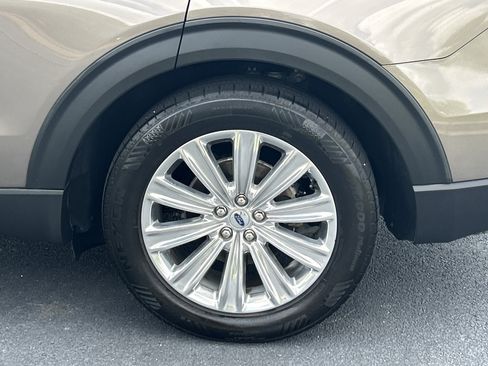 Used 2021 Ford Explorer Limited w/ Equipment Group 301A RWD image 35