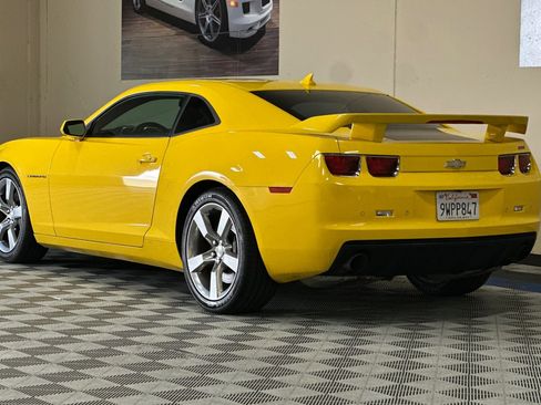 Used 2013 Chevrolet Camaro SS w/ RS Package RWD image 6