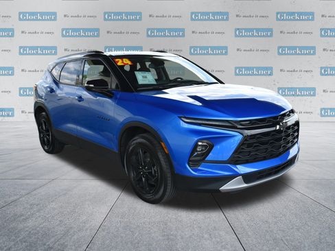 Used 2024 Chevrolet Blazer LT w/ Midnight/Sport Edition FWD image 3