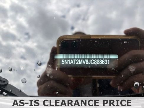 Used 2018 Nissan Rogue SV AWD/4WD image 26