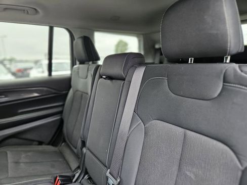 Used 2022 Jeep Grand Cherokee L Laredo w/ Luxury Tech Group I image 28