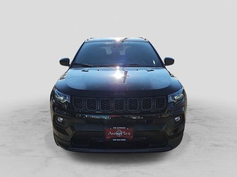 New 2026 Jeep Compass Latitude image 3