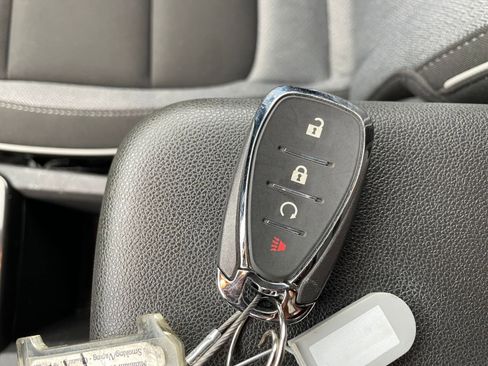 Used 2025 Chevrolet TrailBlazer LT image 22