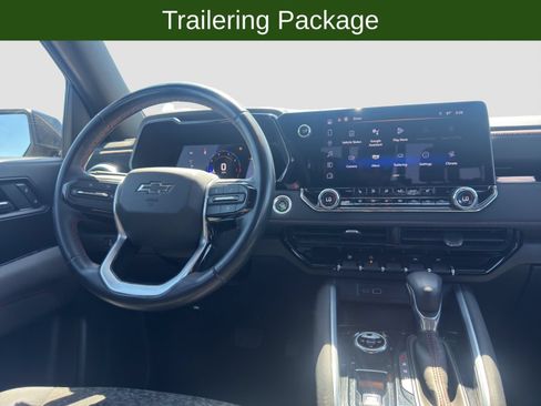 Used 2023 Chevrolet Colorado Z71 w/ Z71 Convenience Package 2 AWD/4WD image 14
