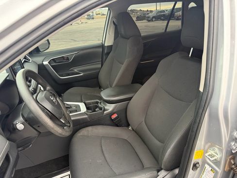 Used 2019 Toyota RAV4 LE w/ All Weather Liner Package image 11