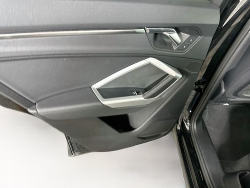 Used 2025 Audi Q3 2.0T Premium AWD/4WD image 26