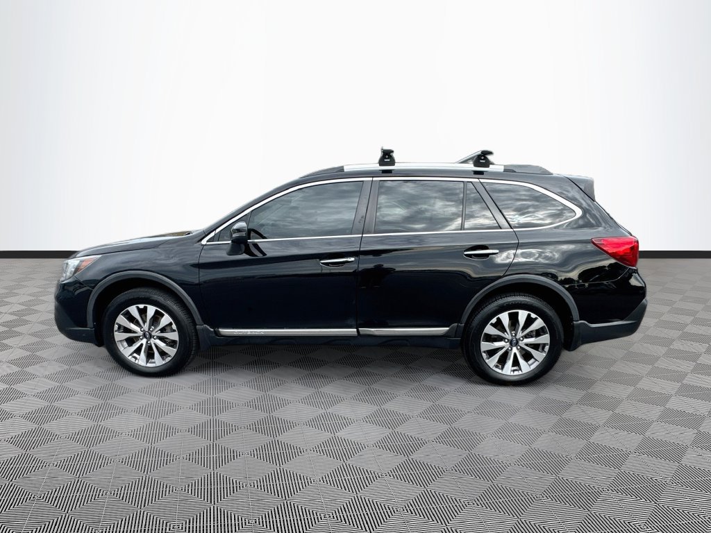 Used 2018 Subaru Outback 3.6R Touring AWD/4WD image 38