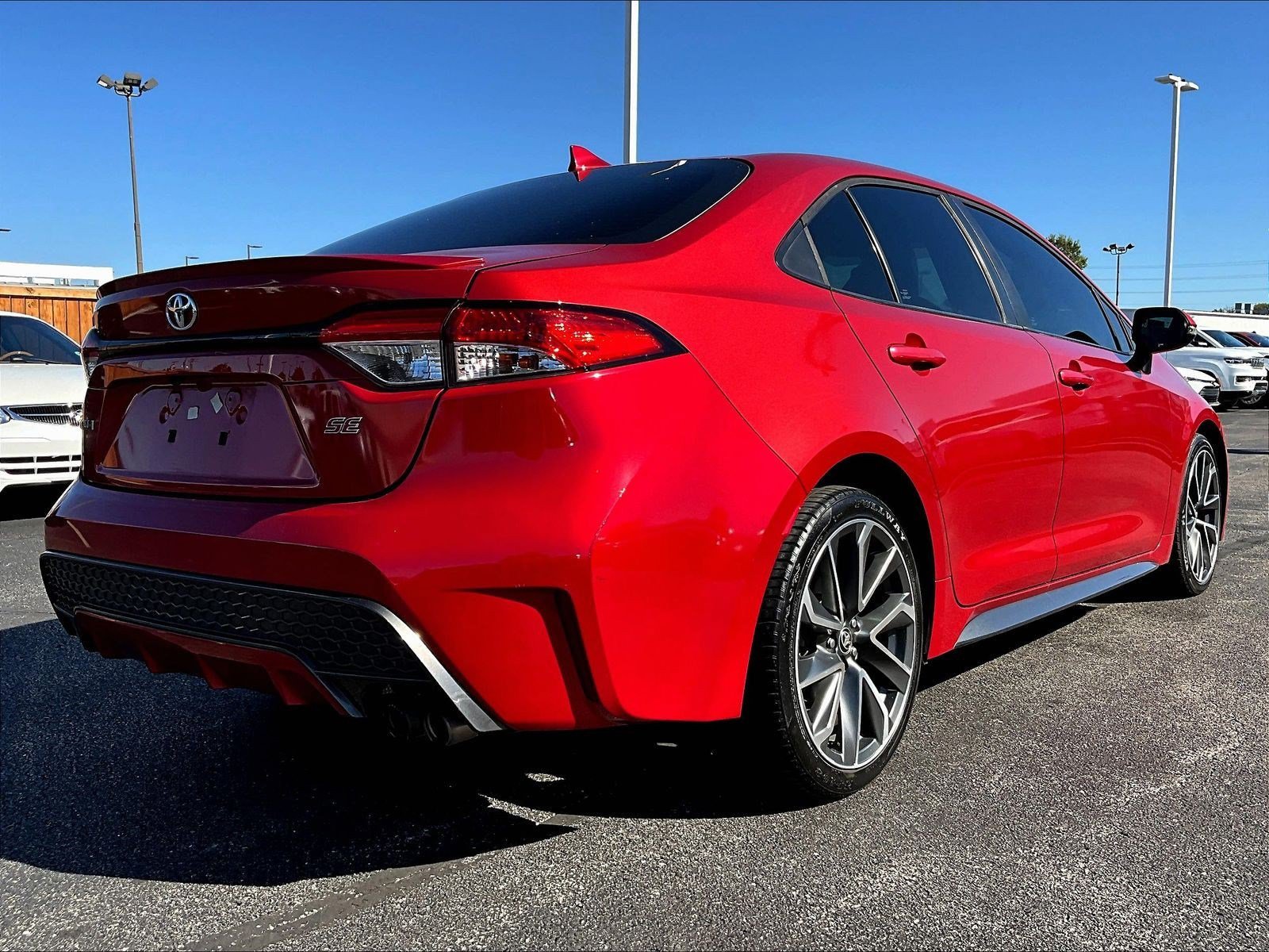 Used 2021 Toyota Corolla SE FWD image 6