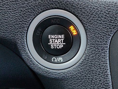 Used 2019 Dodge Charger GT w/ Blacktop Package image 10