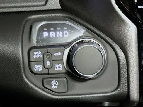 New 2026 RAM 1500 Big Horn AWD/4WD image 12