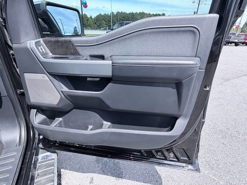 Used 2023 Ford F150 Lariat w/ Trailer Tow Package AWD/4WD image 28