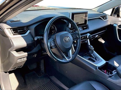 Used 2024 Toyota RAV4 XLE Premium image 12