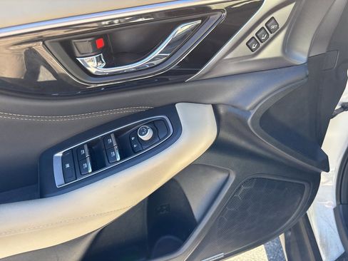 Certified 2023 Subaru Outback Limited image 10