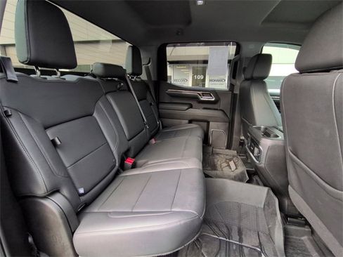 Used 2024 Chevrolet Silverado 1500 LTZ image 27