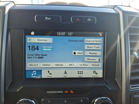 Used 2018 Ford F150 XLT w/ Equipment Group 302A Luxury image 16