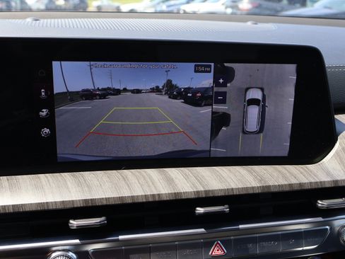 Used 2024 Kia Telluride SX Prestige w/ Towing Package AWD/4WD image 19