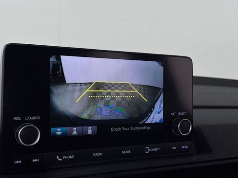 Used 2023 Honda CR-V EX image 17