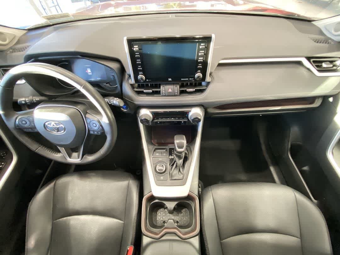 Certified 2021 Toyota RAV4 Limited w/ Limited Grade Weather Package AWD/4WD image 24