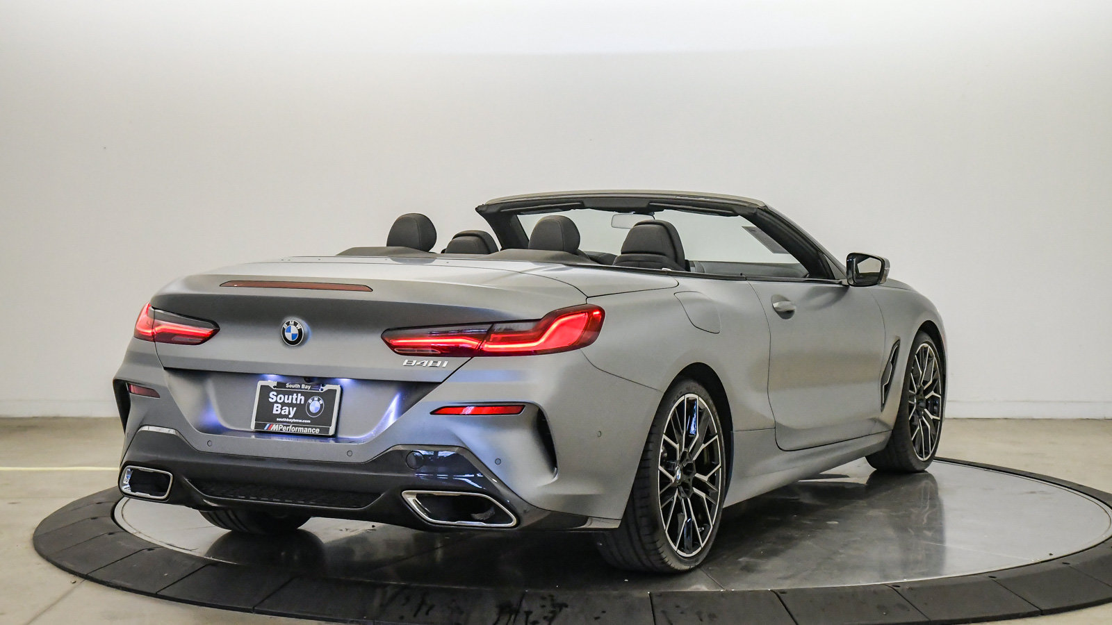 Used 2026 BMW 840i Convertible RWD image 27