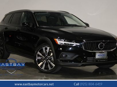 Used 2021 Volvo V60 T5 Cross Country w/ Climate Package