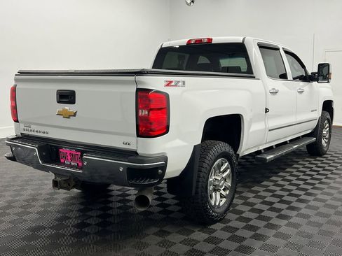 Used 2015 Chevrolet Silverado 2500 LTZ w/ Duramax Plus Package AWD/4WD image 8
