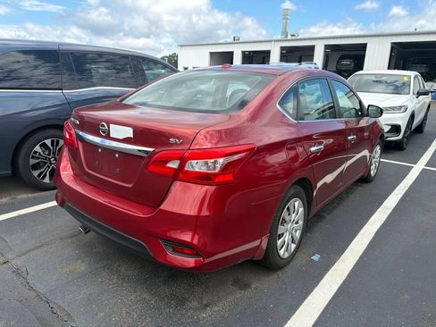 Used 2016 Nissan Sentra SV FWD image 3