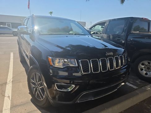 Used 2022 Jeep Grand Cherokee Limited AWD/4WD image 4