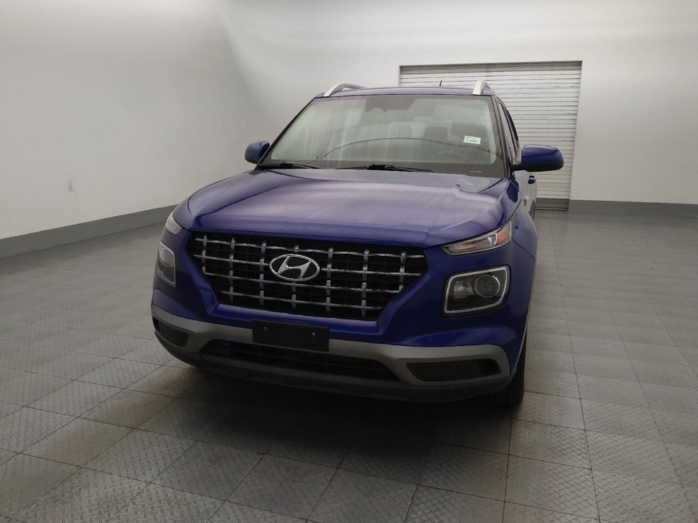 Used 2023 Hyundai Venue SEL FWD image 15
