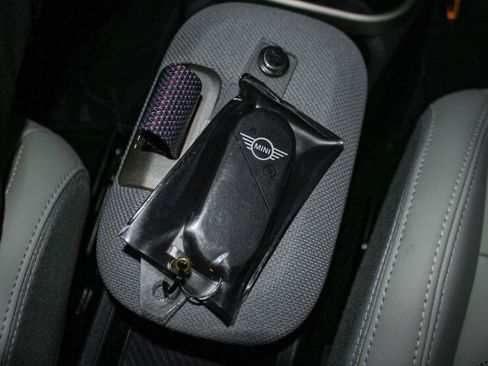 Used 2025 MINI Cooper S image 34