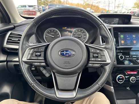 Used 2022 Subaru Forester Premium AWD/4WD image 22