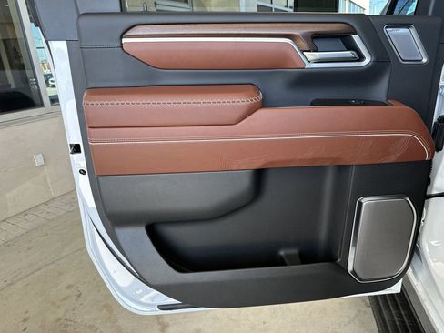 New 2026 GMC Sierra 3500 Denali Ultimate image 30