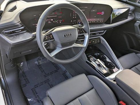 New 2025 Audi Q5 Premium Plus w/ Premium Plus image 3