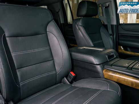 Used 2017 GMC Yukon XL Denali w/ Open Road Package image 28