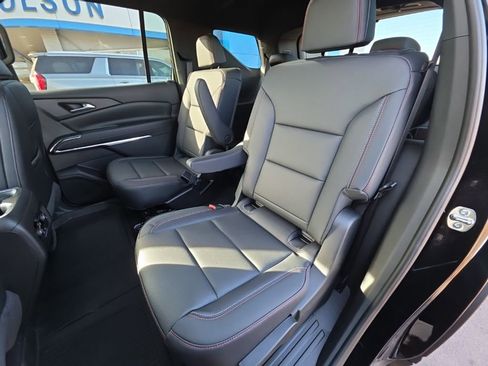 New 2026 Chevrolet Traverse Z71 w/ Driver Confidence Package image 14