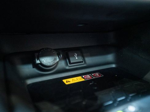 Certified 2022 Toyota RAV4 XLE Premium image 32